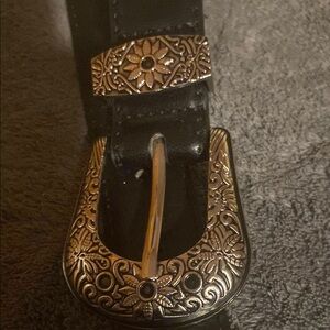 Black and Gold Floral Buckle Belt